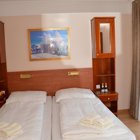 Private Room Pyrkerstrasse Bad Hofgastein Chambre photo